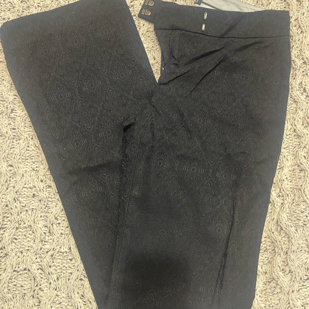 Tahari Women's Dark Patterned Straight Leg Pants